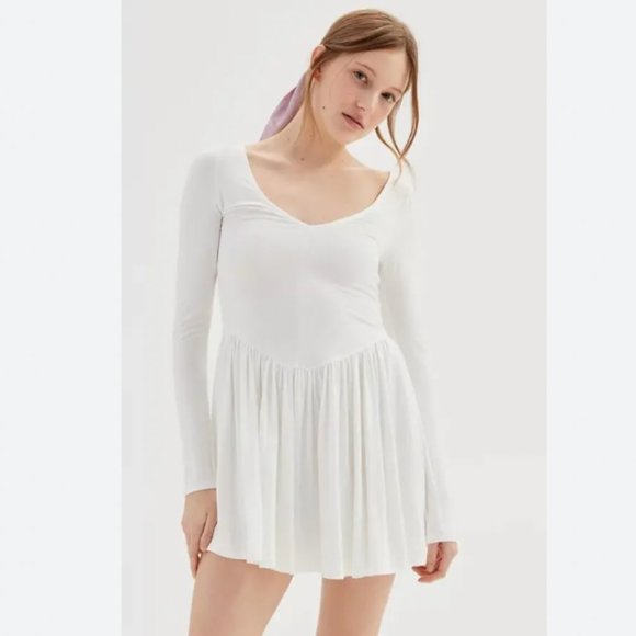 UO Tara Long Sleeve Drop-Waist Mini Dress L / NWT - Picture 1 of 6